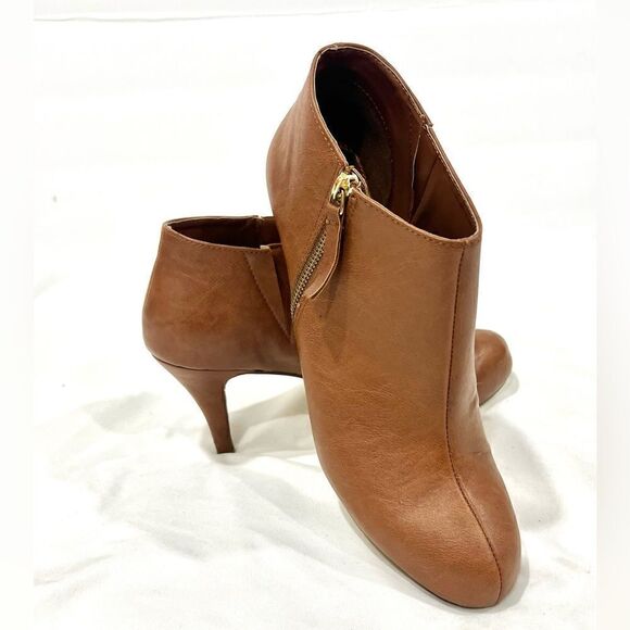 Bonnibel caramel high heel booties size 10 - Picture 3 of 12